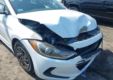 2017 Hyundai Elantra Se z USA, uszkodzony, nr VIN 5NPD74LF9HH205870